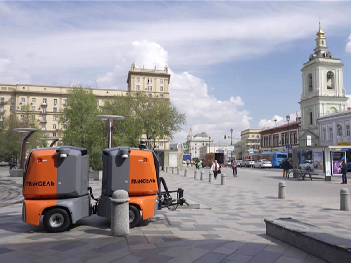 В России запустили робота-уборщика Пикселя (видео)